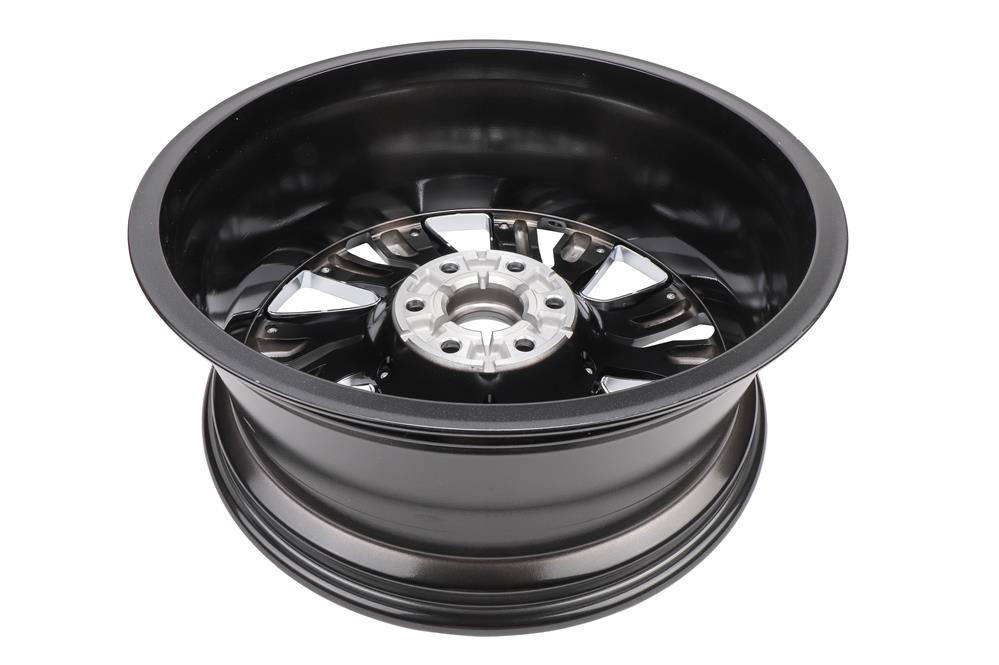 Chevrolet 22x9-Inch Aluminum 6-Split-Spoke Wheel in Midnight