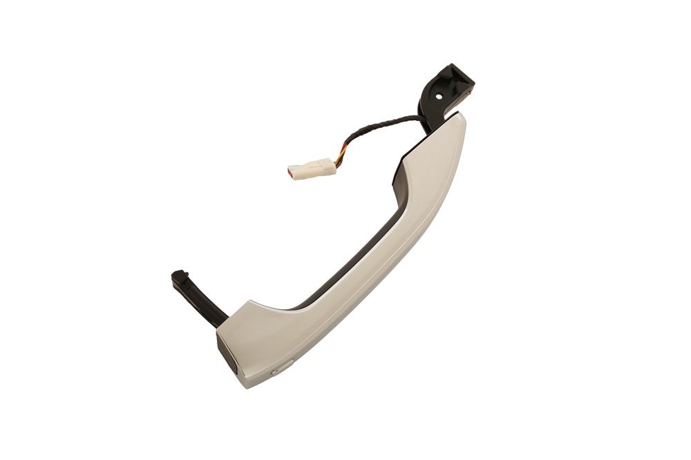 GM Genuine Parts Chrome Front Side Door Exterior Handle | 84807766