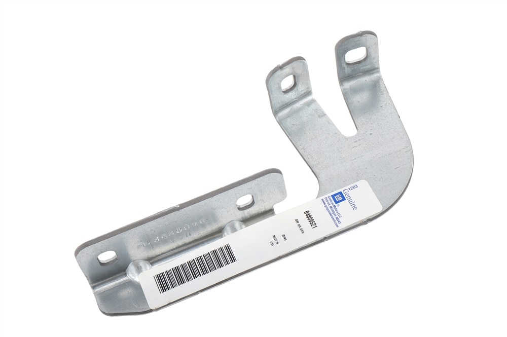 GM Genuine Parts Passenger Side Assist Step Bracket