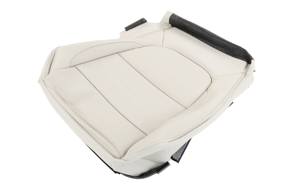 GM Genuine Parts Whisper Beige Front Passenger Side Seat Cushion Cover