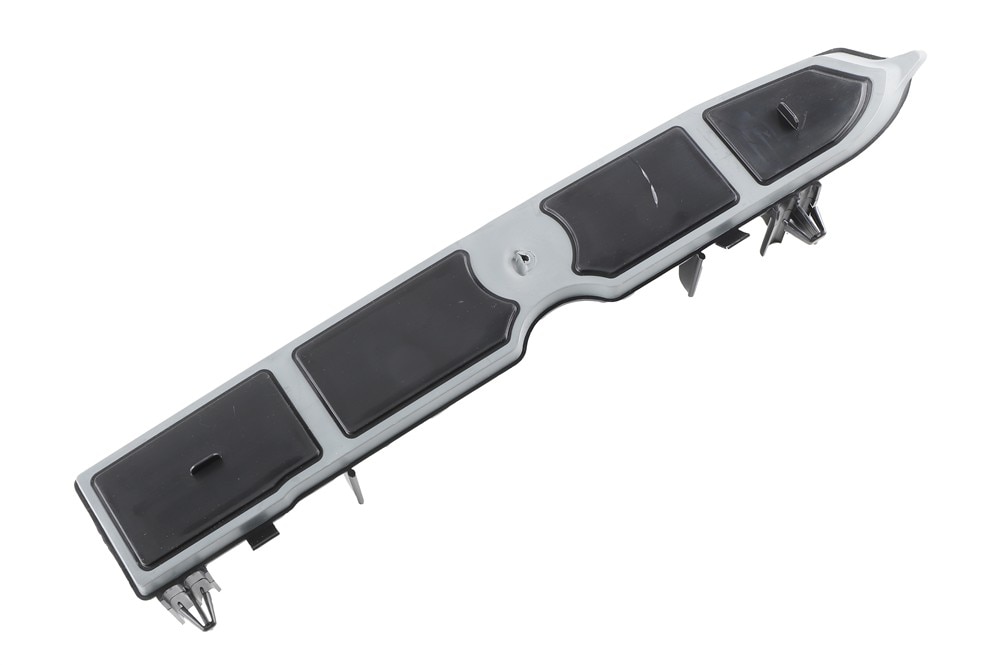 GM Genuine Parts Driver Side Quarter Upper Panel Baffle