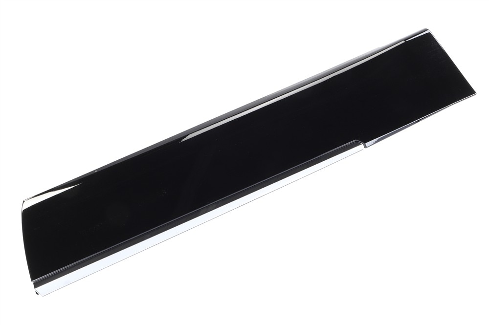 GM Genuine Parts Black Meet Kettle Rear Passenger Side Door Lower Molding