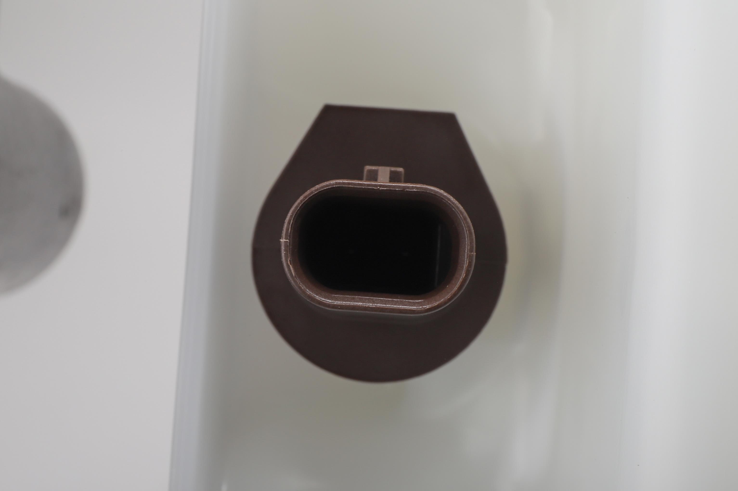 GM Genuine Parts Brake Master Cylinder | 84826642 | GM Parts