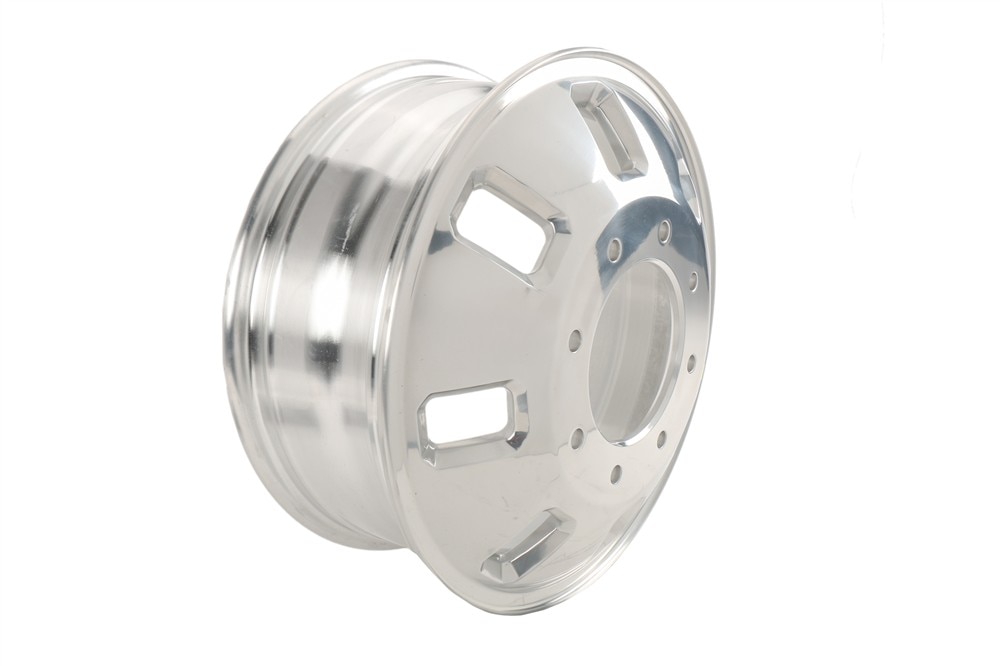 GM Genuine Parts 18x6.5in Aluminum Front and Rear Wheel