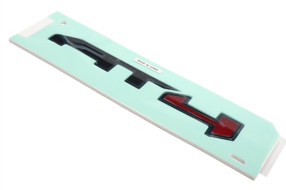 GM Genuine Parts Carbon Flash Front Side Door Marketing Name Plate Package