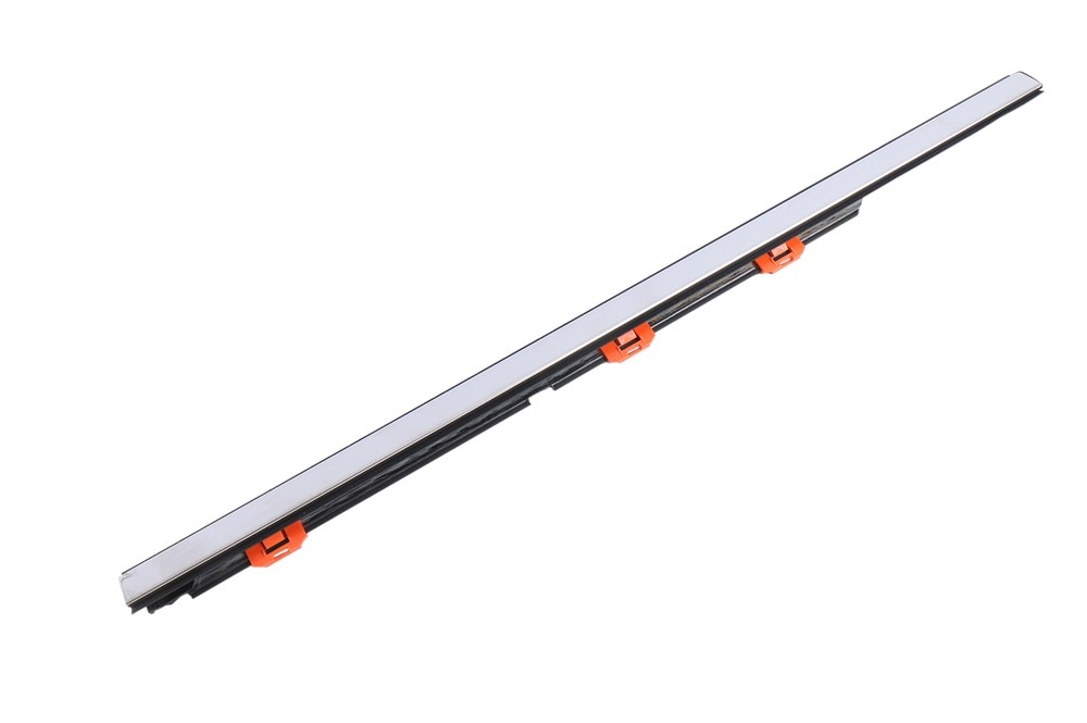 GM Genuine Parts Rear Passenger Side Door Window Belt Reveal Molding