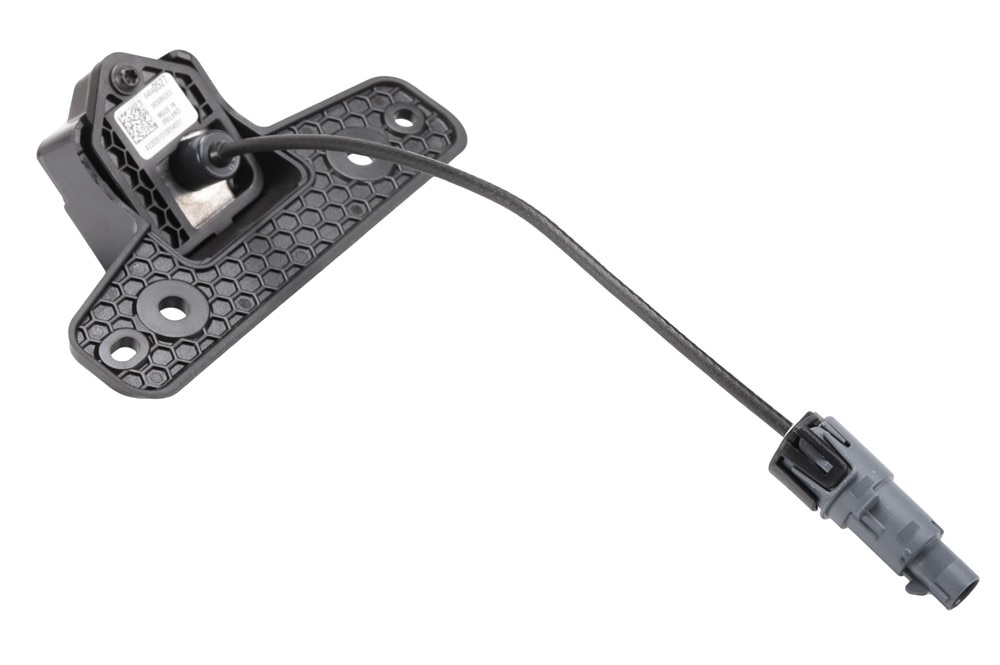 Cadillac GM Genuine Parts Front View Driver Information Camera