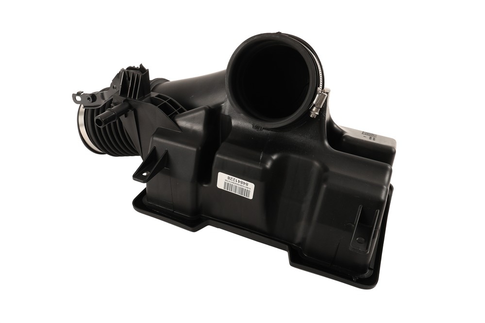 GM Genuine Parts Air Cleaner Outlet Duct | 84841228 | GM Parts