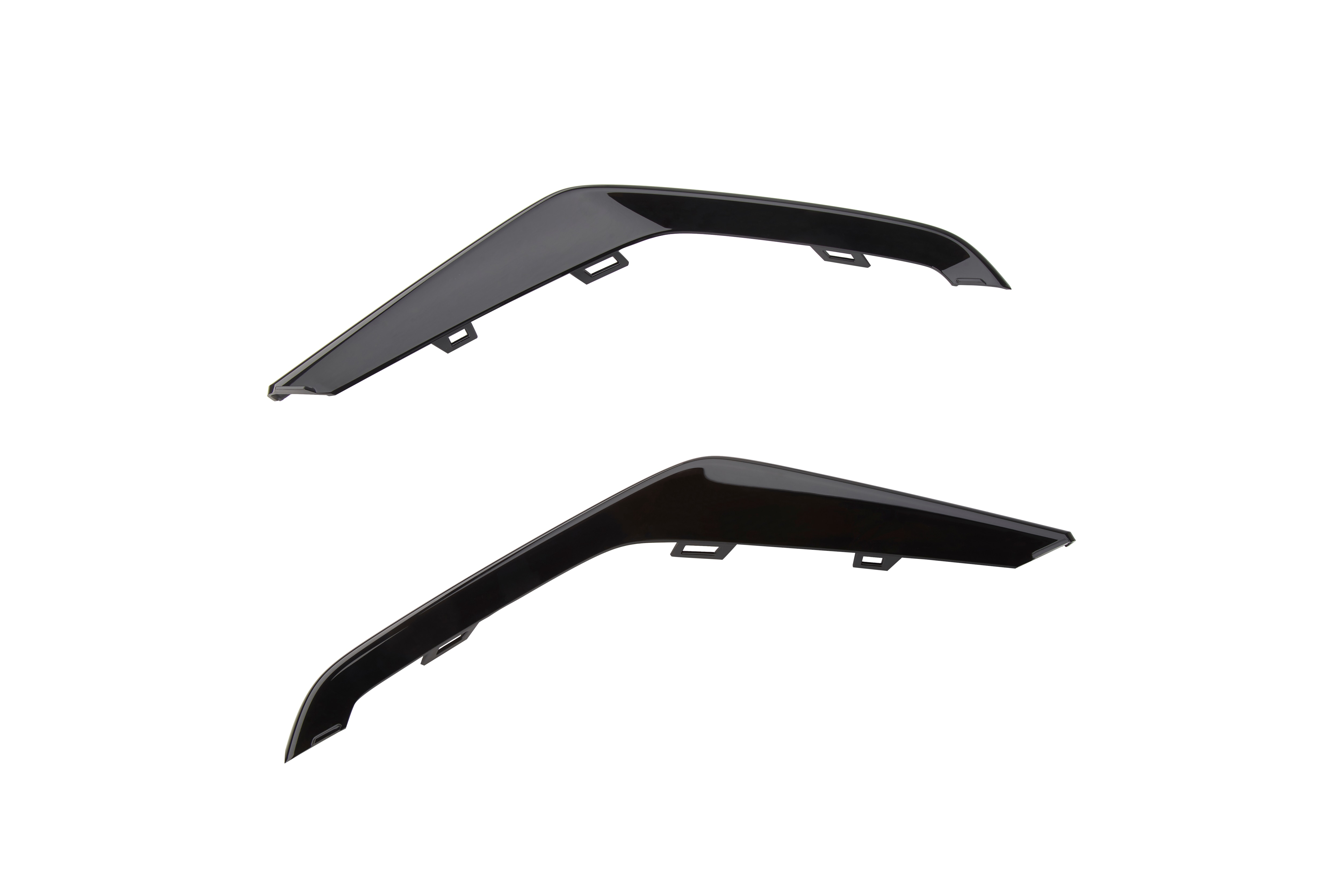 Lower Grille Trim in Black