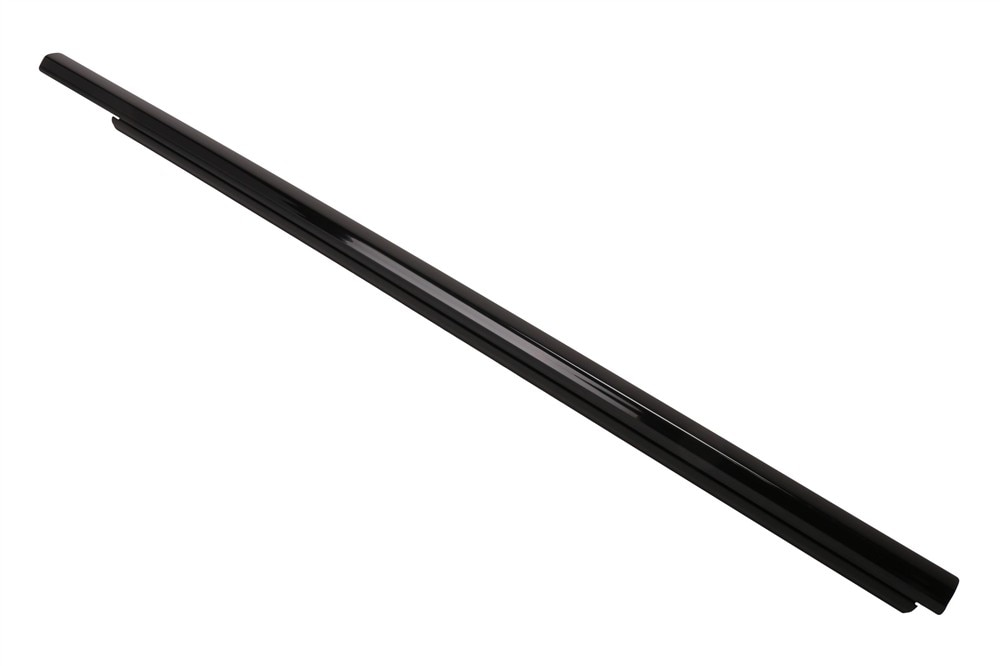 GM Genuine Parts Front Driver Side Door Window Belt Reveal Molding