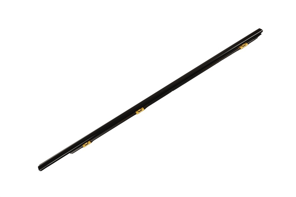 GM Genuine Parts Front Passenger Side Door Window Belt Reveal Molding