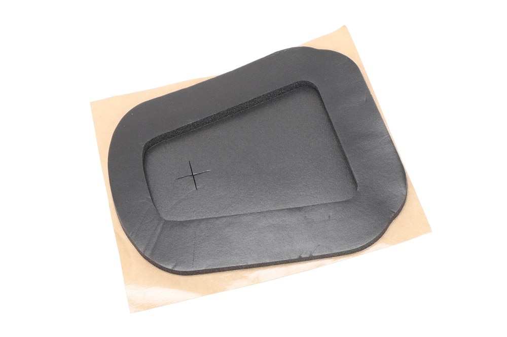 GM Genuine Parts Rear Closure Center Applique Seal
