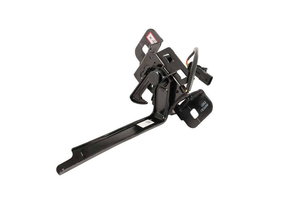 GM Genuine Parts Hood Primary and Secondary Latch