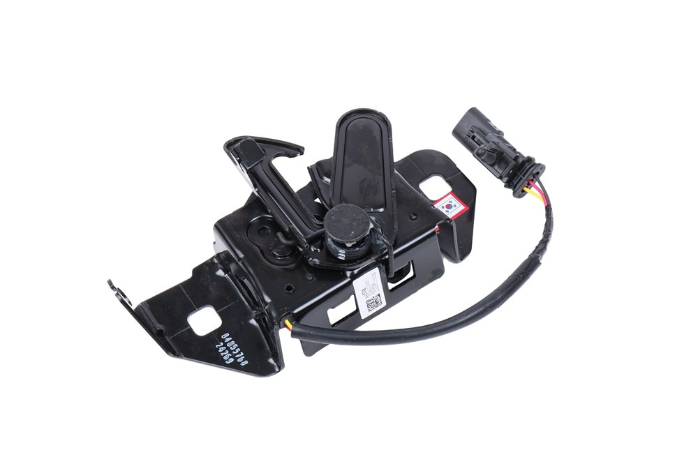 GM Genuine Parts Hood Primary and Secondary Latch