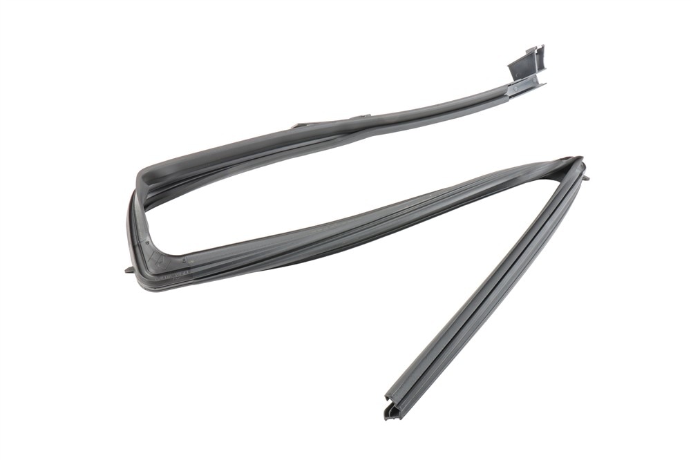 GM Genuine Parts Rear Passenger Side Door Window Weatherstrip