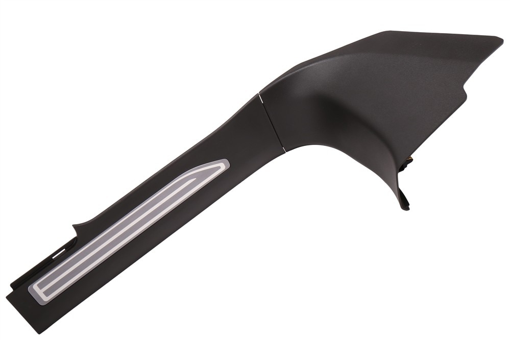 GM Genuine Parts Black Front Passenger Side Door Sill Garnish Molding