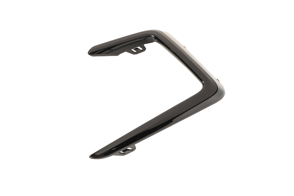 GM Genuine Parts Black Front Passenger Side Fog Lamp Opening Insert