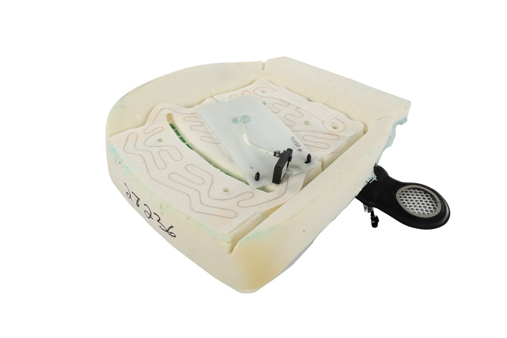 GM Genuine Parts Airbag Front Passenger Side Passenger Presence Module Kit with Sensor