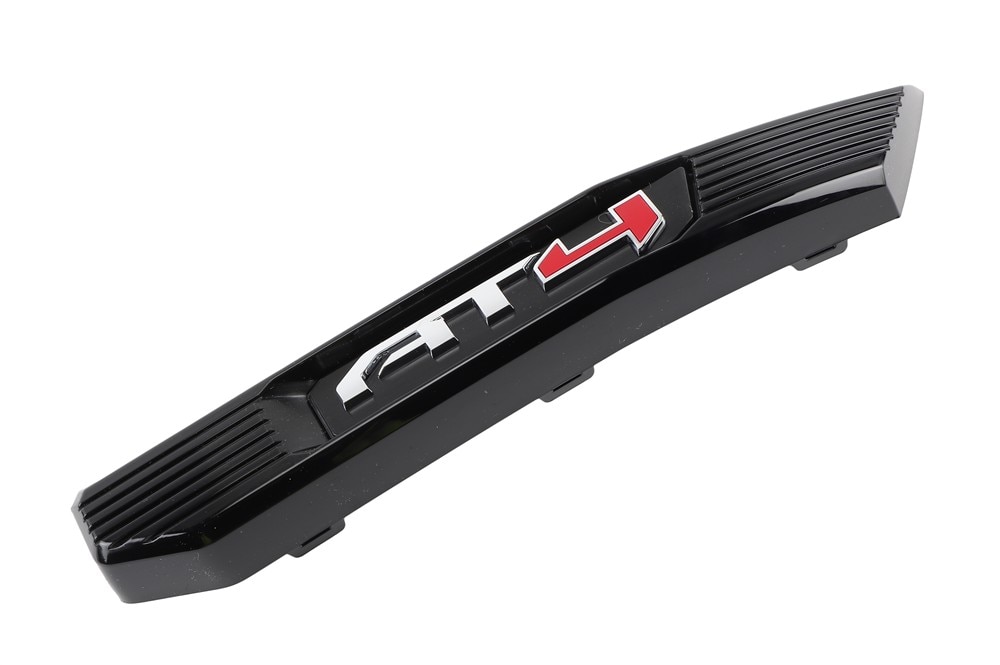 GM Genuine Parts Black Front Grille Insert