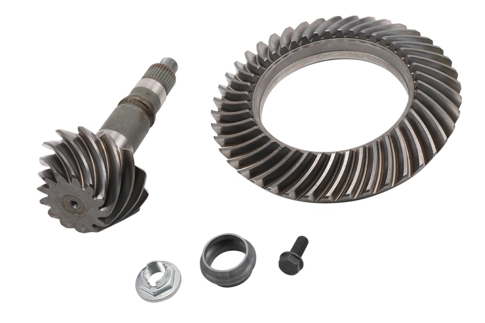 GM Genuine Parts 3.23 Ratio Differential Ring and Pinion Gear Kit