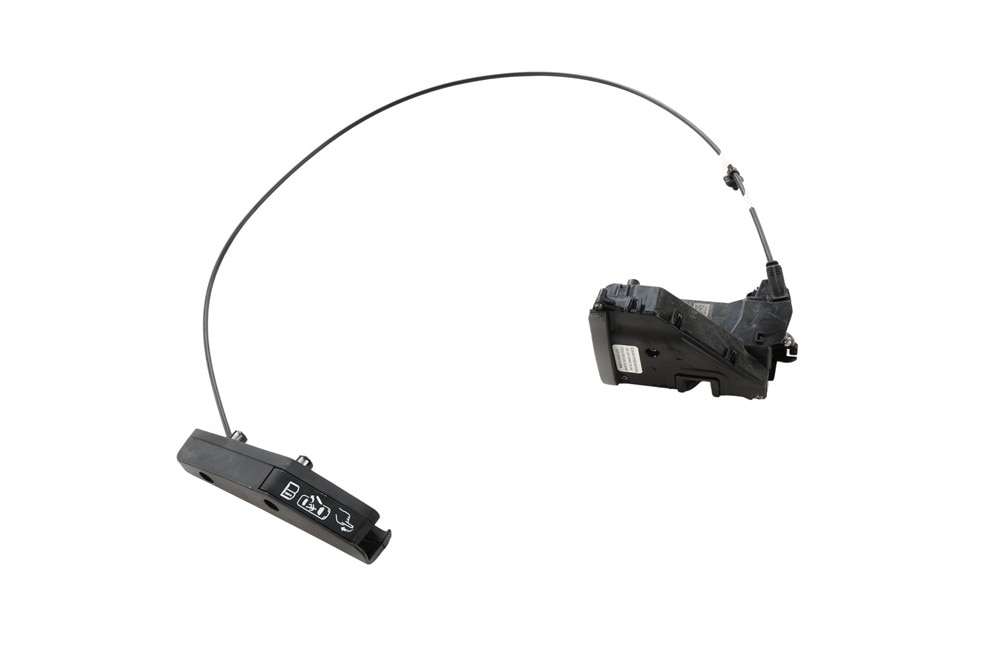 GM Genuine Parts Front Driver Side Door Latch