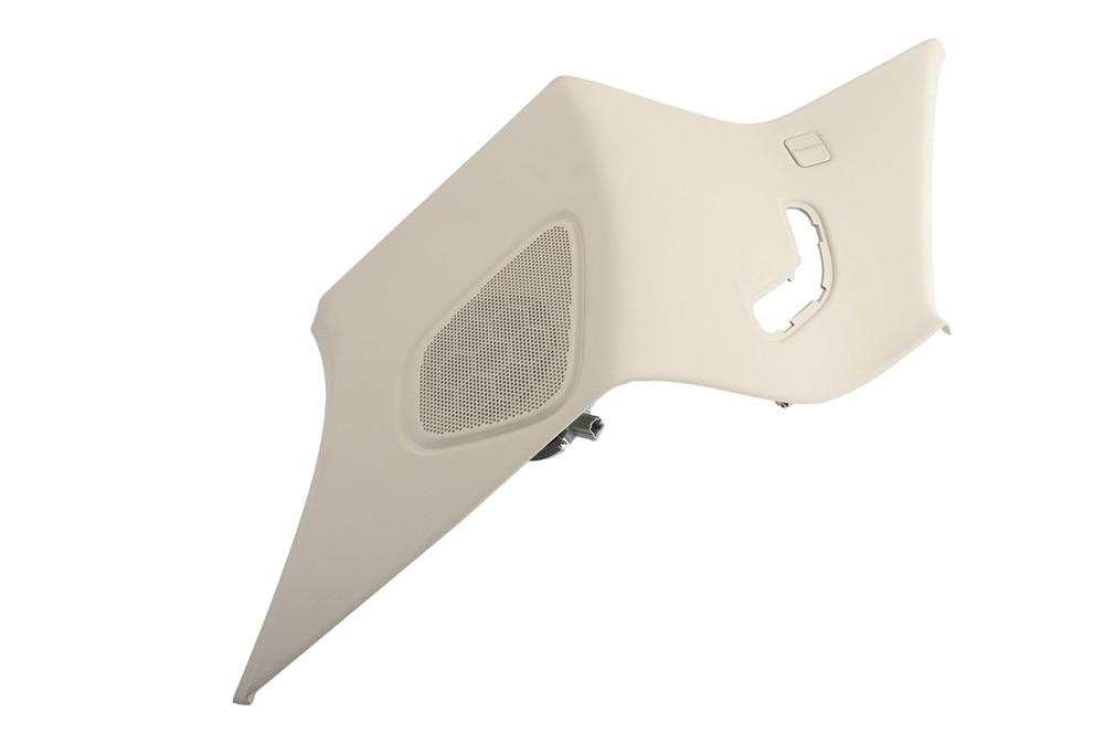 GM Genuine Parts Whisper Beige Body Driver Side Rear Corner Upper Garnish Molding