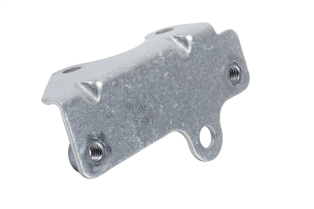 GM Genuine Parts Passenger Side Differential Carrier Bracket