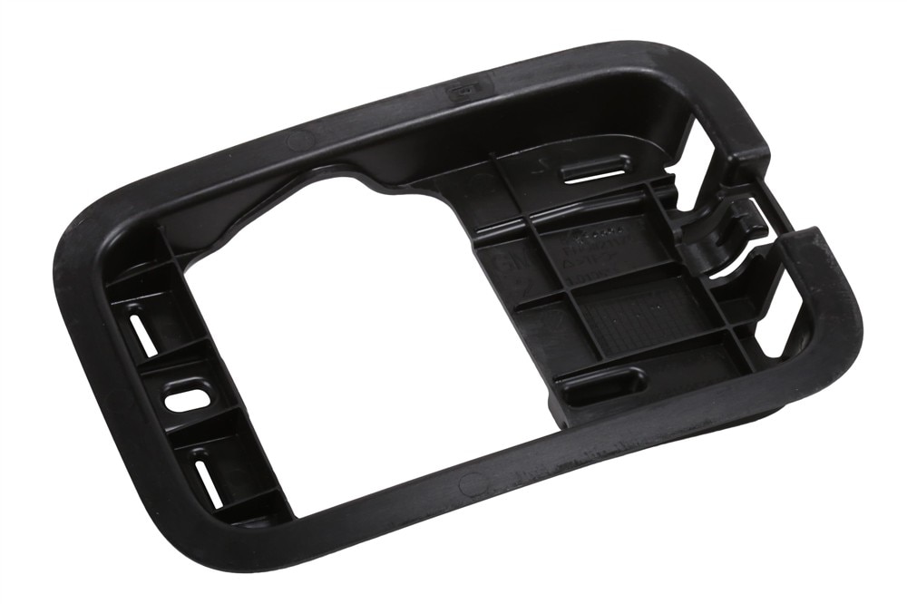GM Genuine Parts Rear Seat Center Belt Opening Bezel