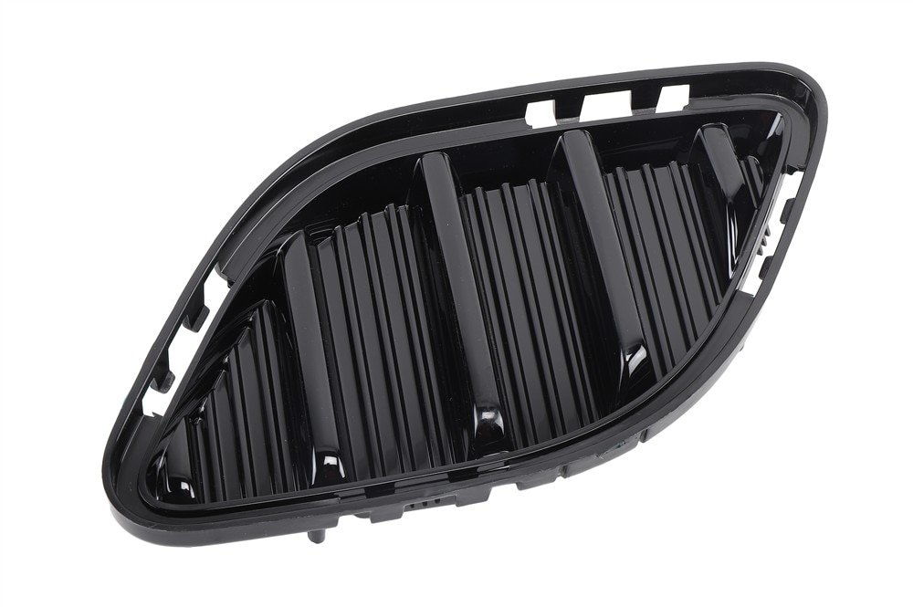 GM Genuine Parts Black Front Driver Side Fog Lamp Opening Cover