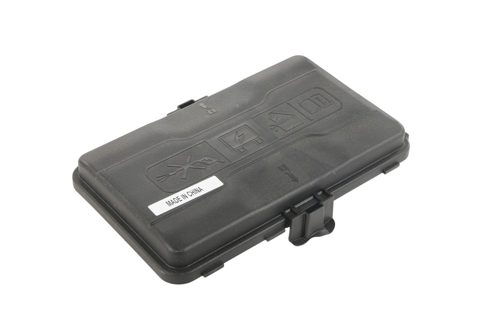 GM Genuine Parts Front Compartment Fuse Block Cover