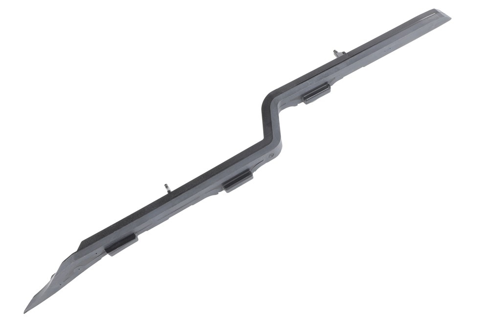 GM Genuine Parts Passenger Side Body Lock Pillar Upper Baffle