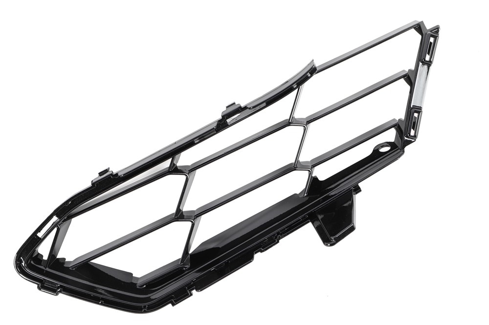 GM Genuine Parts Carbon Flash Metallic Front Passenger Side Lower Grille