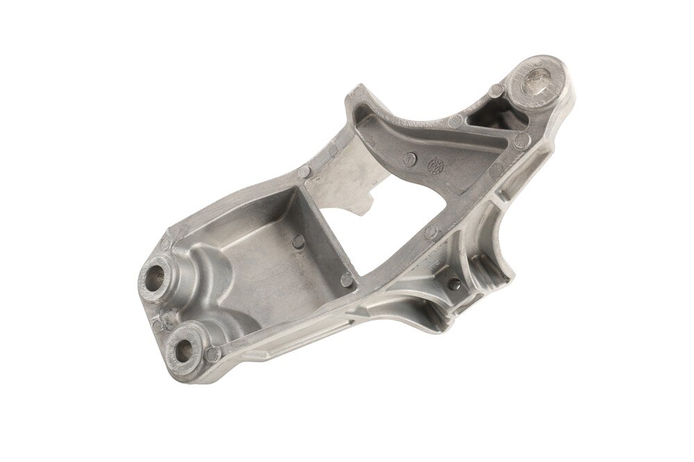 GM Genuine Parts Driver Side Drive Motor Rear Mount Bracket