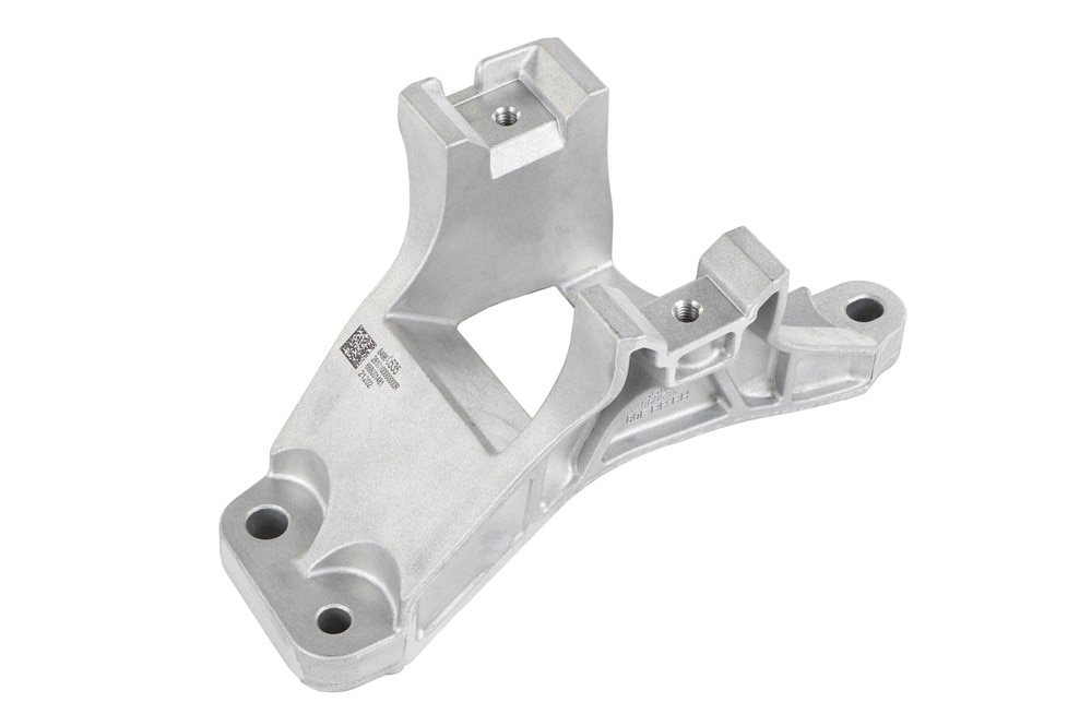 GM Genuine Parts Passenger Side Drive Motor Rear Mount Bracket