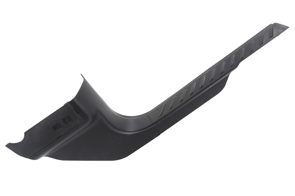 GM Genuine Parts Jet Black Front Passenger Side Door Sill Garnish Molding