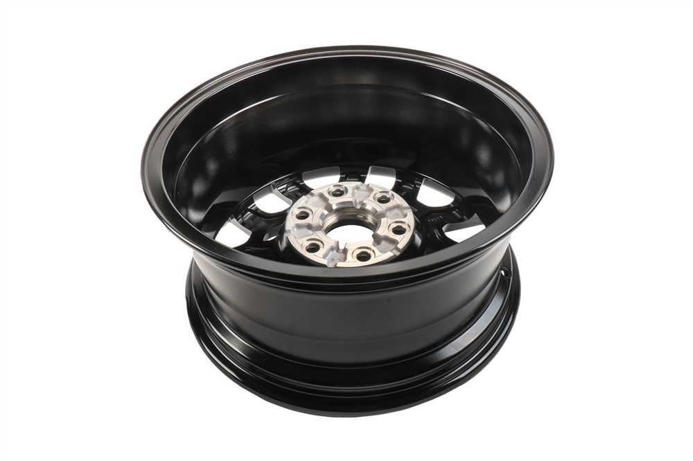 GM Genuine Parts 18x8.5in Aluminum Front and Rear Wheel | 84965341