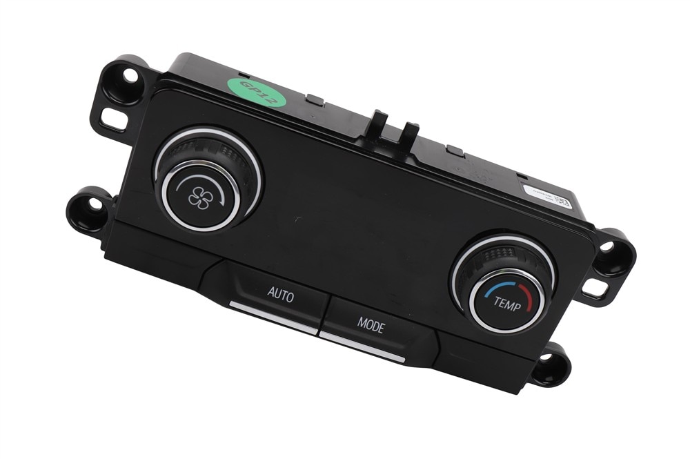 GM Genuine Parts Heater and Air Conditioning Auxiliary Control