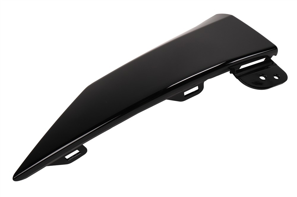 GM Genuine Parts Black Front Passenger Side Bumper Fascia Lower Molding
