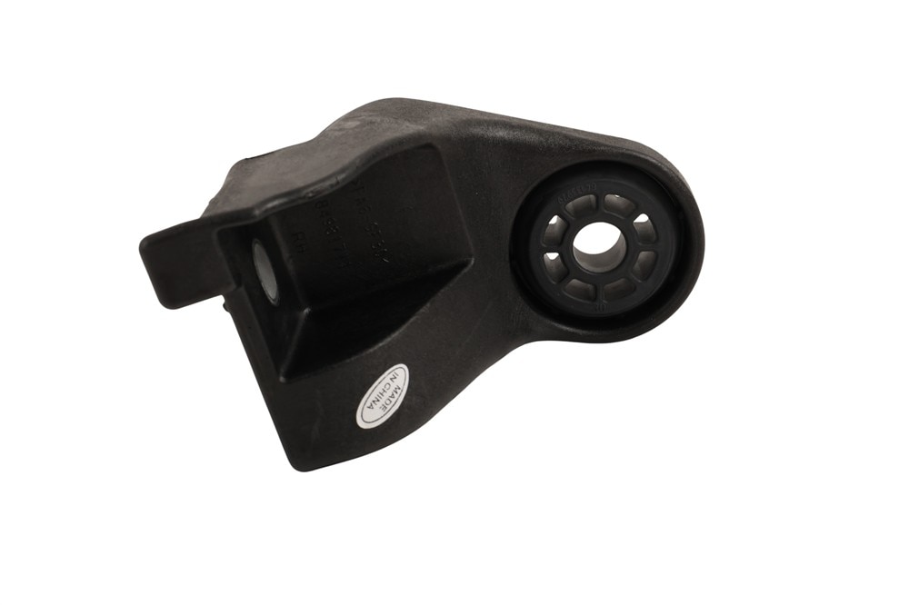 GM Genuine Parts Passenger Side Radiator Upper Bracket