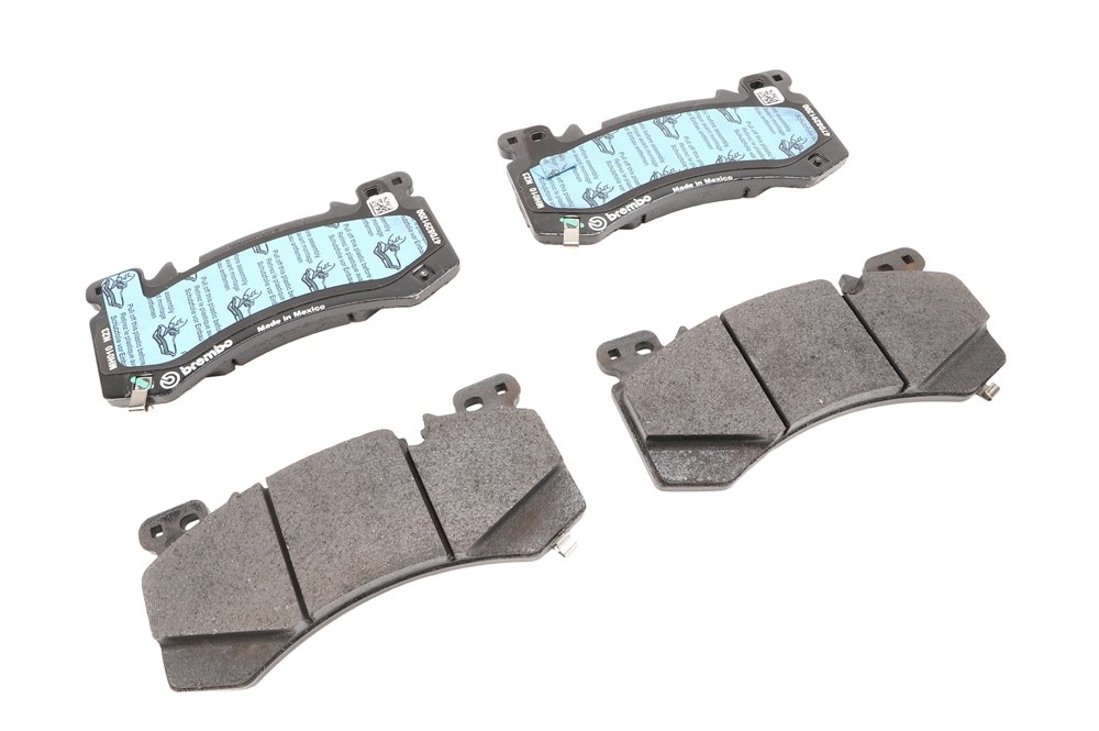 GM Genuine Parts Front Disc Brake Pad Kit