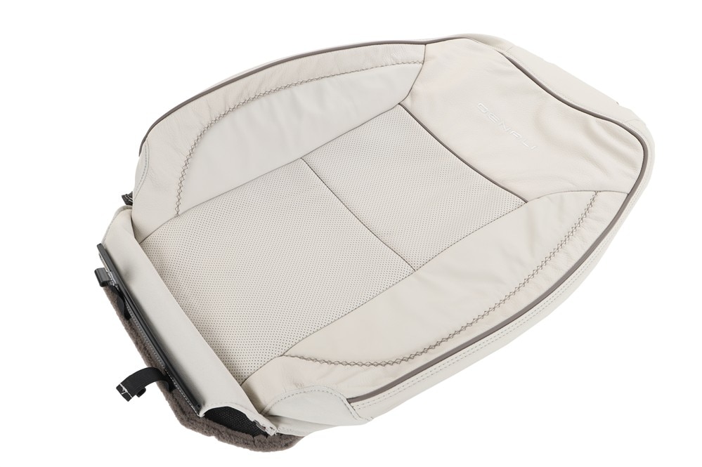GM Genuine Parts Whisper Beige Front Passenger Side Seat Back Cover