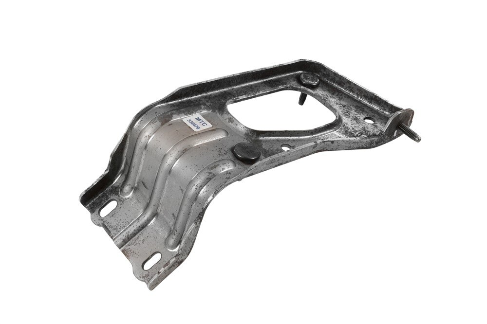 GM Genuine Parts Instrument Panel Lower Bracket