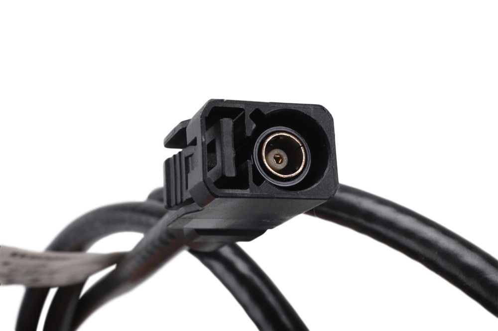GM Genuine Parts Digital Radio and Navigation Antenna Cable