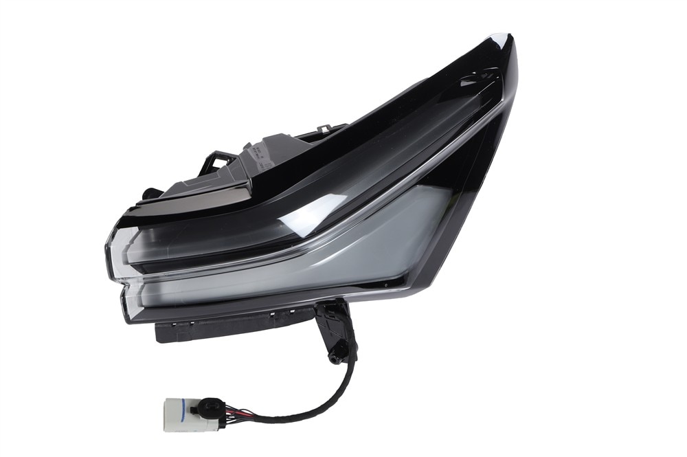 GM Genuine Parts LED Rear Body Structure Passenger Side Stop Lamp