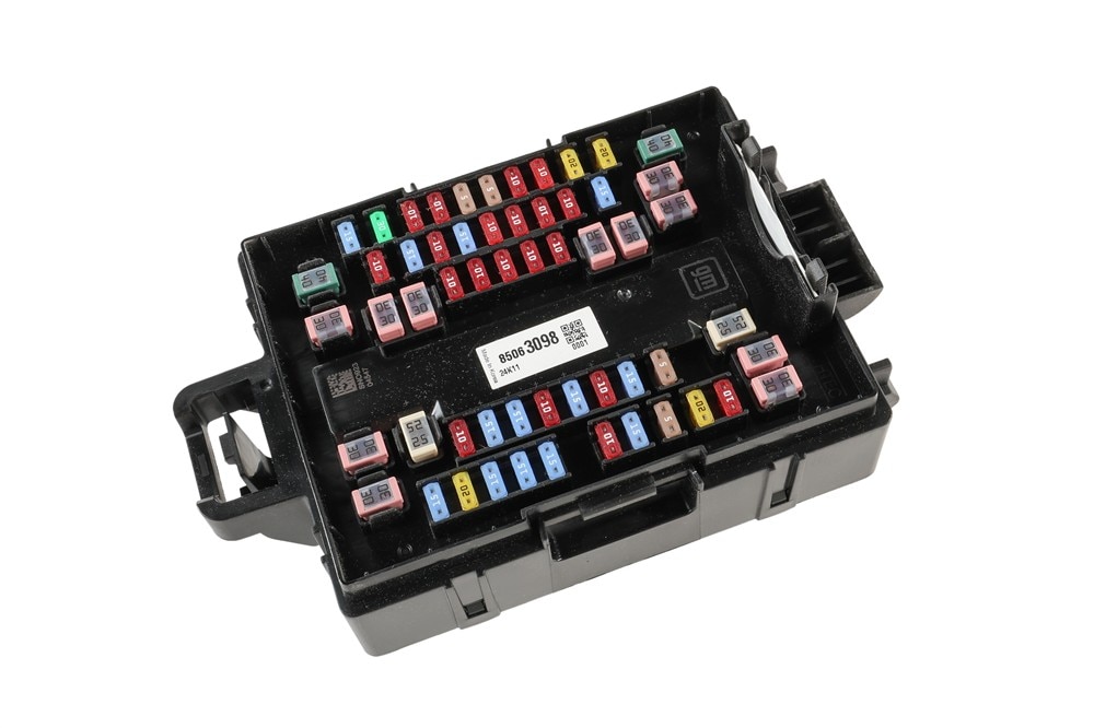 GM Genuine Parts Body Wiring Harness Junction Block