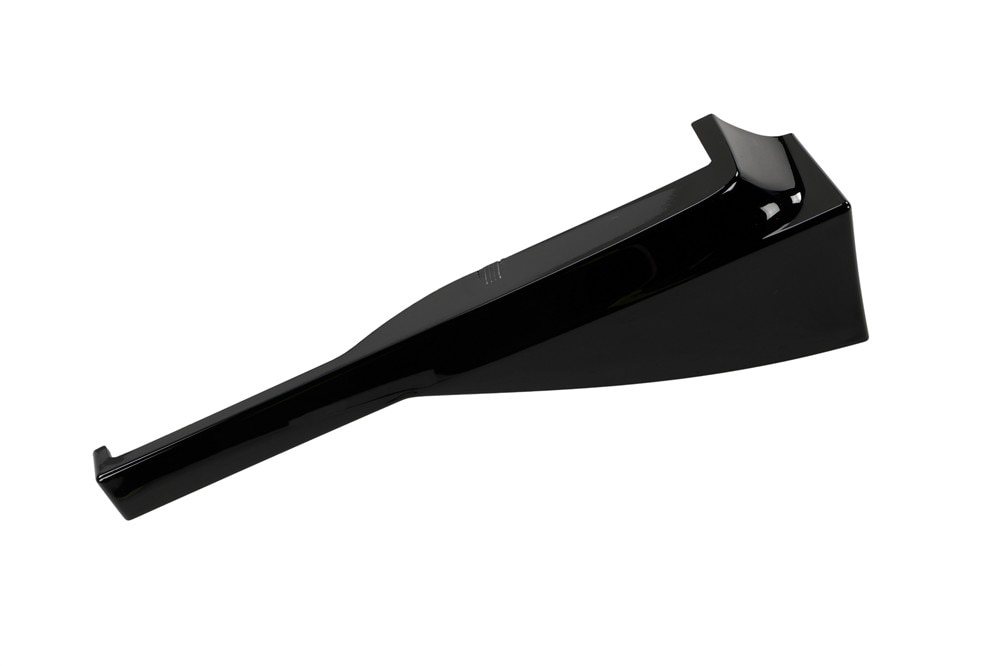 GM Genuine Parts Black Front Passengers Side Fender Lower Rear Molding