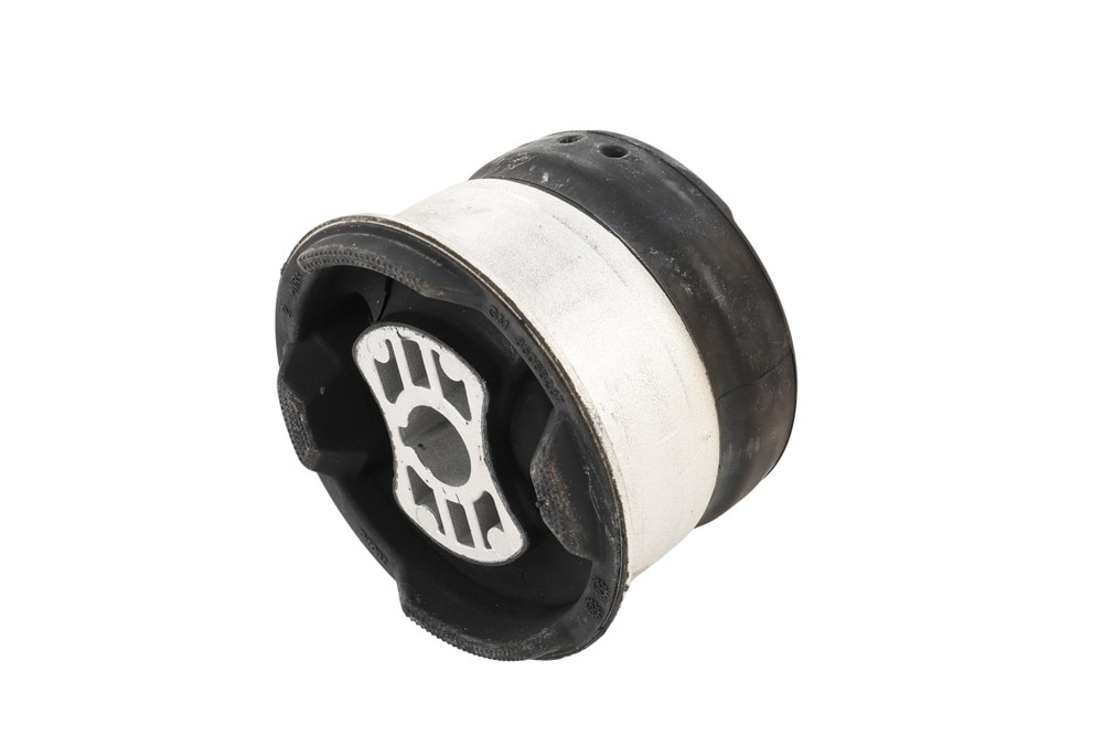 GM Genuine Parts Rear Suspension Cradle Mount