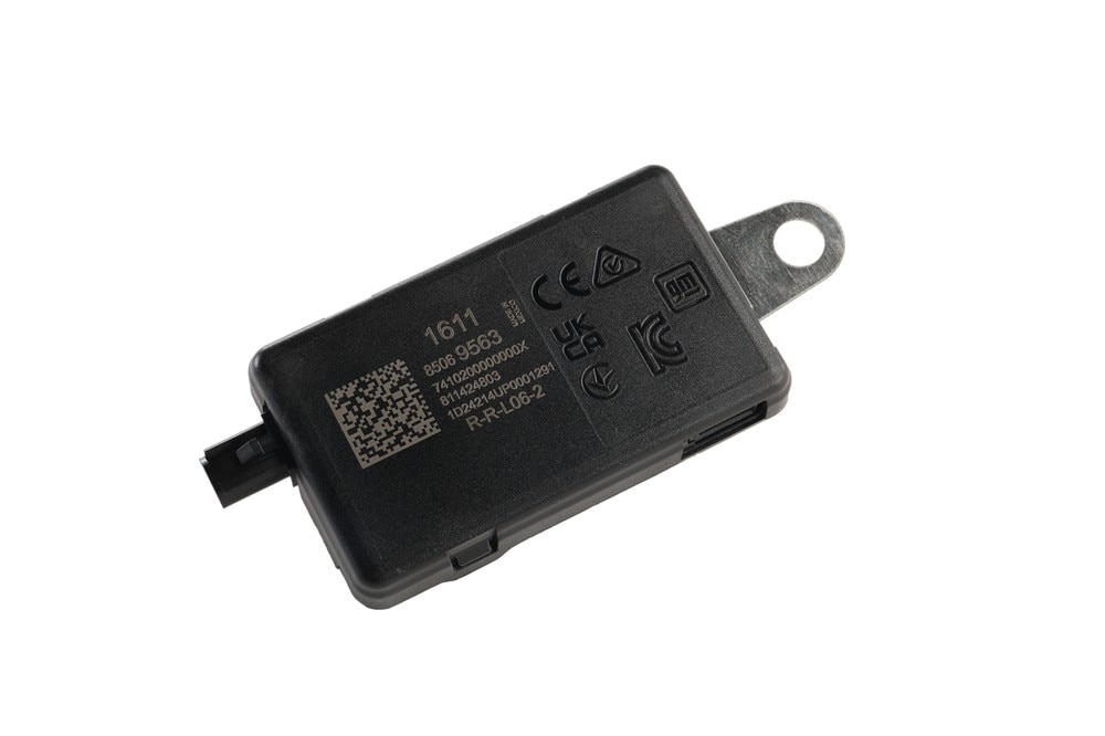 GM Genuine Parts Radio Antenna Amplifier (Programming Required)