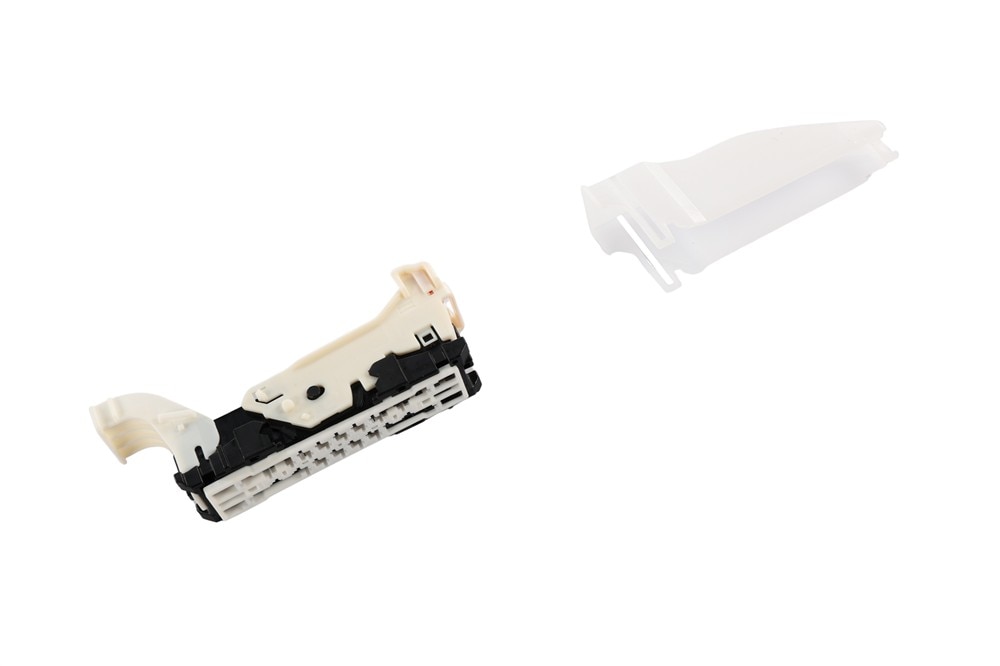 GM Genuine Parts Body Wiring Harness Connector