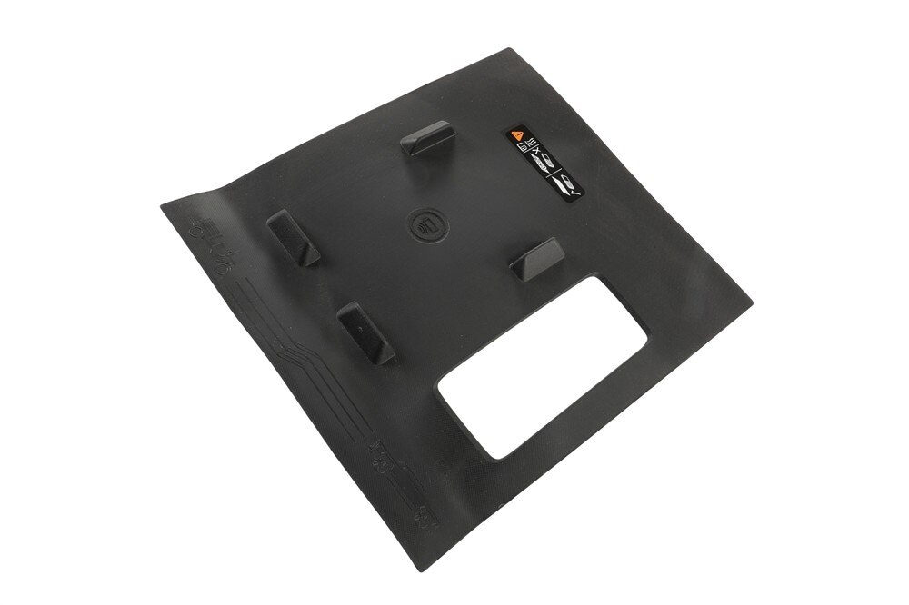 GM Genuine Parts Backen Black Front Floor Console Variable Liner